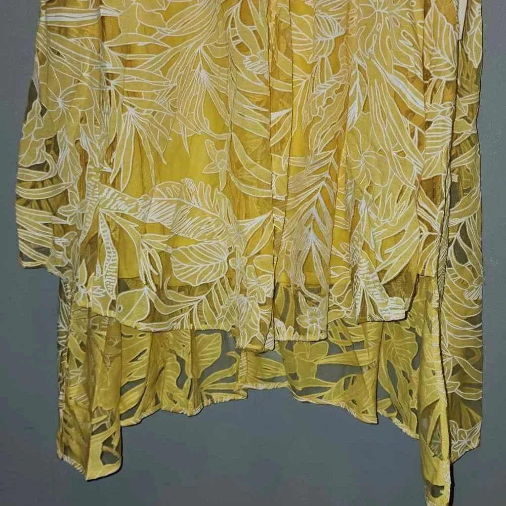 NY Collection Tank - Picture 2 of 4